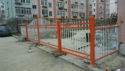 丹东锌钢护栏